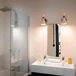 Le Carrere - Tres Elegant Avec Balcon * Pau