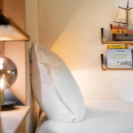 Le Carrere - Tres Elegant Avec Balcon * Pau