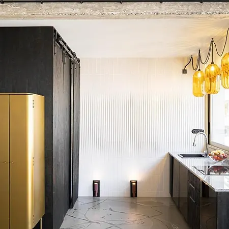 Le Carrere - Tres Elegant Avec Balcon Apartment *